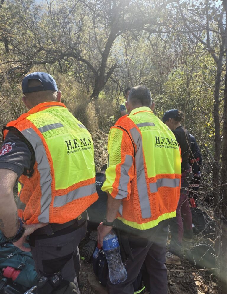 Three-hour rescue operation after hiker falls on mountain